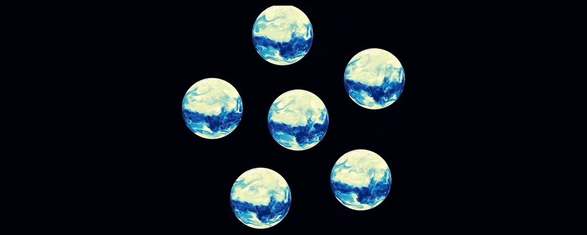 Atlas forecasts of specific humidity at 850 hPa, 222 hours ahead, shown on six globes.