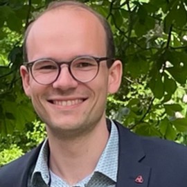 Tobias Fischer